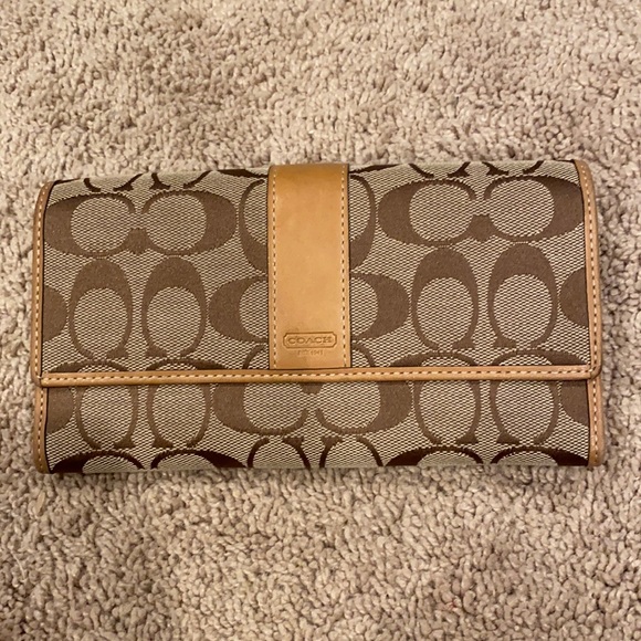 Coach Handbags - Brown Coach Wallet